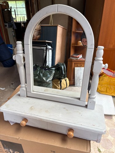 Tabletop vanity tilting mirror - tabletop,